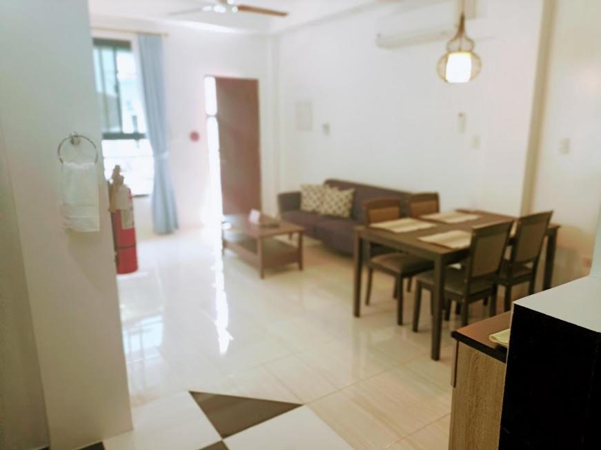 Alona Whitehouses Resort 팡라오 외부 사진